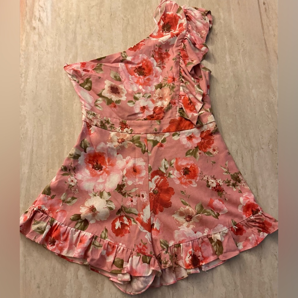 Floral One-Shoulder Romper